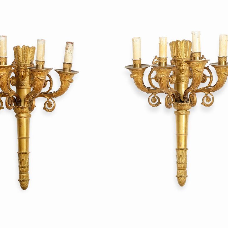 Coppia di appliques in bronzo dorato a quattro luci. XIX secolo  - Asta Dimore Italiane - Cambi Casa d'Aste