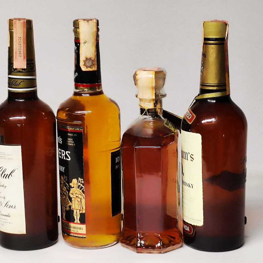 Canadian Club, Seagram's, Scoth Whisky