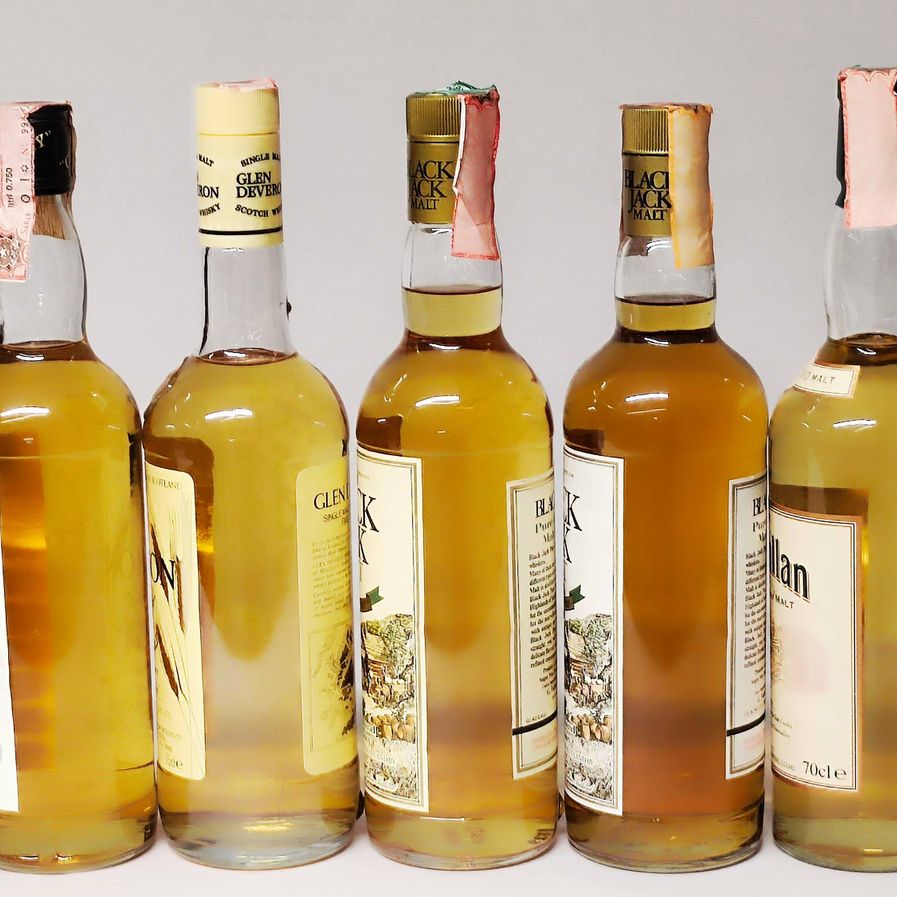 Crazy Glen, Glen Deveron, Black Jack, Glendullan, Scoth Whisky