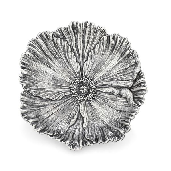 A flower-shaped bowl, Italy, 19/2000s