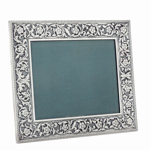 Cornice portafoto. Argentiere Clementi, Bologna per Maison Gianmaria Buccellati. Italia XX-XXI secolo [..]