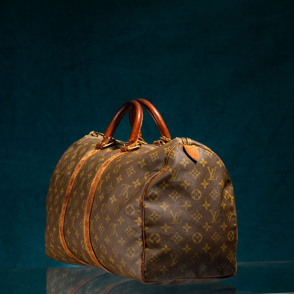Louis Vuitton Keepal