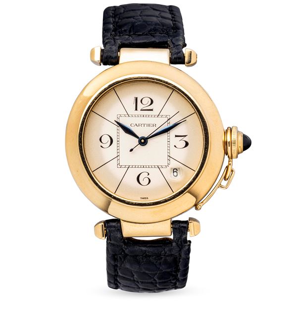 Cartier - Classic Pasha in 18k yellow gold, silver dial Grenè Arabic numerals, central seconds and leaf hands, automatic movement with date display