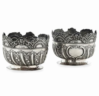 Coppia di Bowls. Inghilterra, Città di Sheffield 1893, Argentiere Martin Hall & Co.