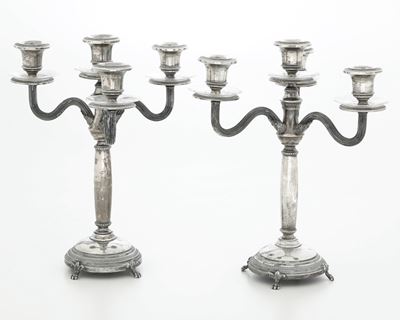 Cesa, Coppia di candelabri a 4 luci in argento, XX secolo