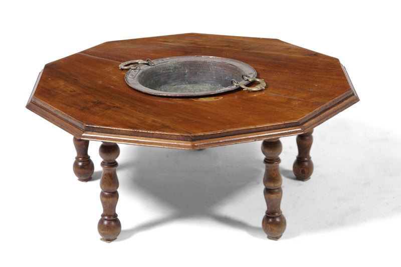 Tavolino ottagonale da salotto  - Auction Antique - Cambi Casa d'Aste