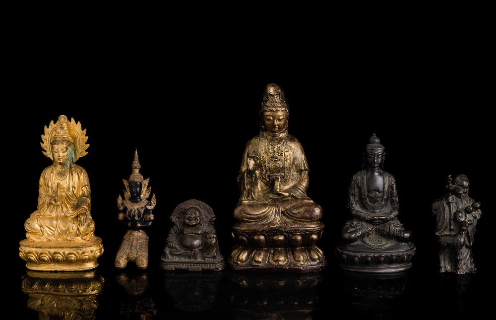 Lotto di Sei Composto Da: Quattro Figure di Buddha, Figura di Budai e Figura di Saggio, Cina e Th...