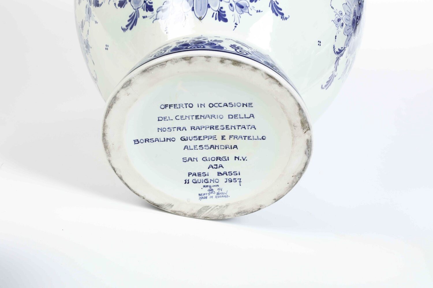 Potiche per il Centenario del Cappellificio Borsalino di Alessandria.olanda, Manifattura di Delft...