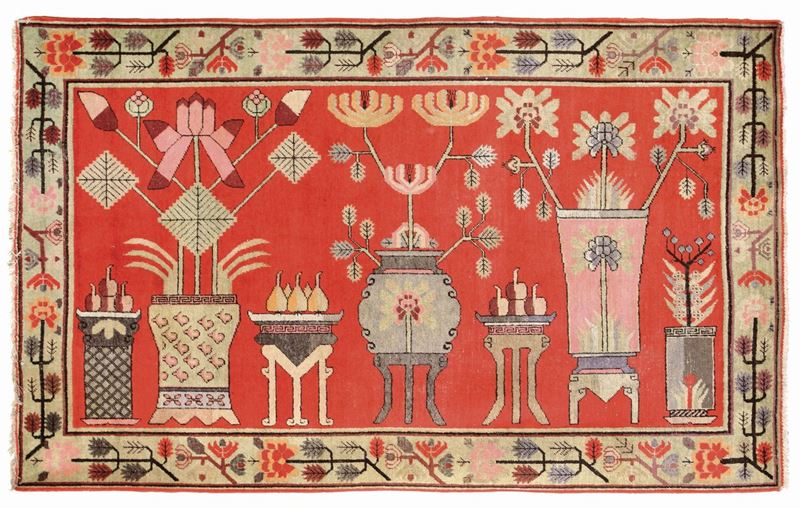 Tappeto Pautou, Cina inizio XX secolo  - Asta Tappeti Antichi - Cambi Casa d'Aste