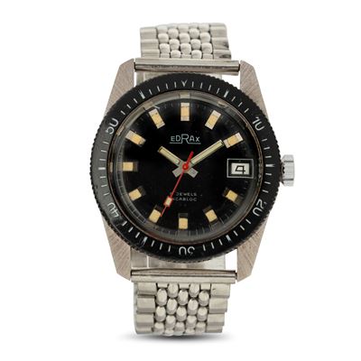 Diver in Acciaio Carica Manuale, Quadrante Nero con Indici Luminosi, Datario e Ghiera Girevole, 3...