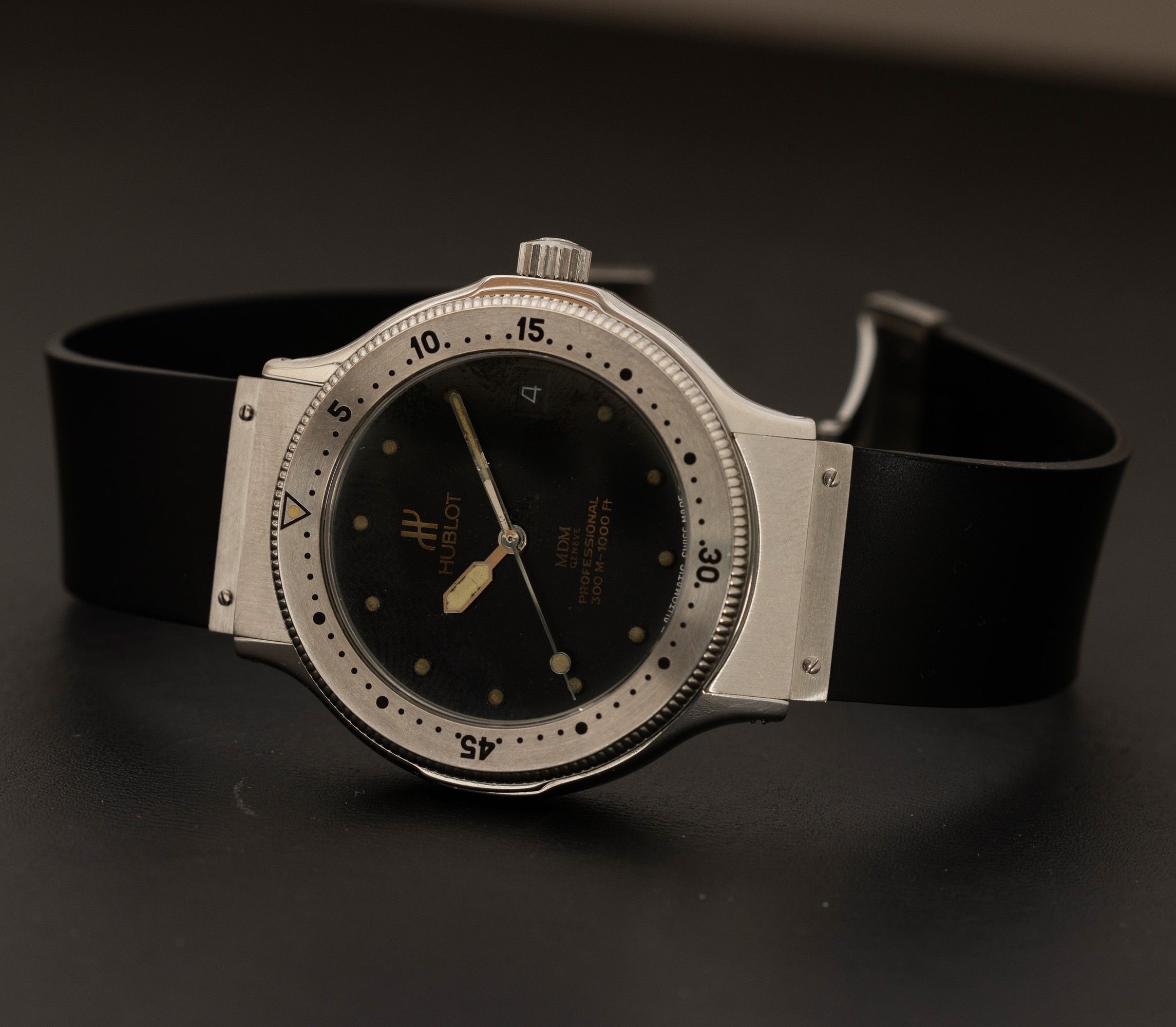 Hublot - Mdm Diver in Acciaio con Quadrante Nero e Indicazione della Data, Ghiera Girevole e Cint...