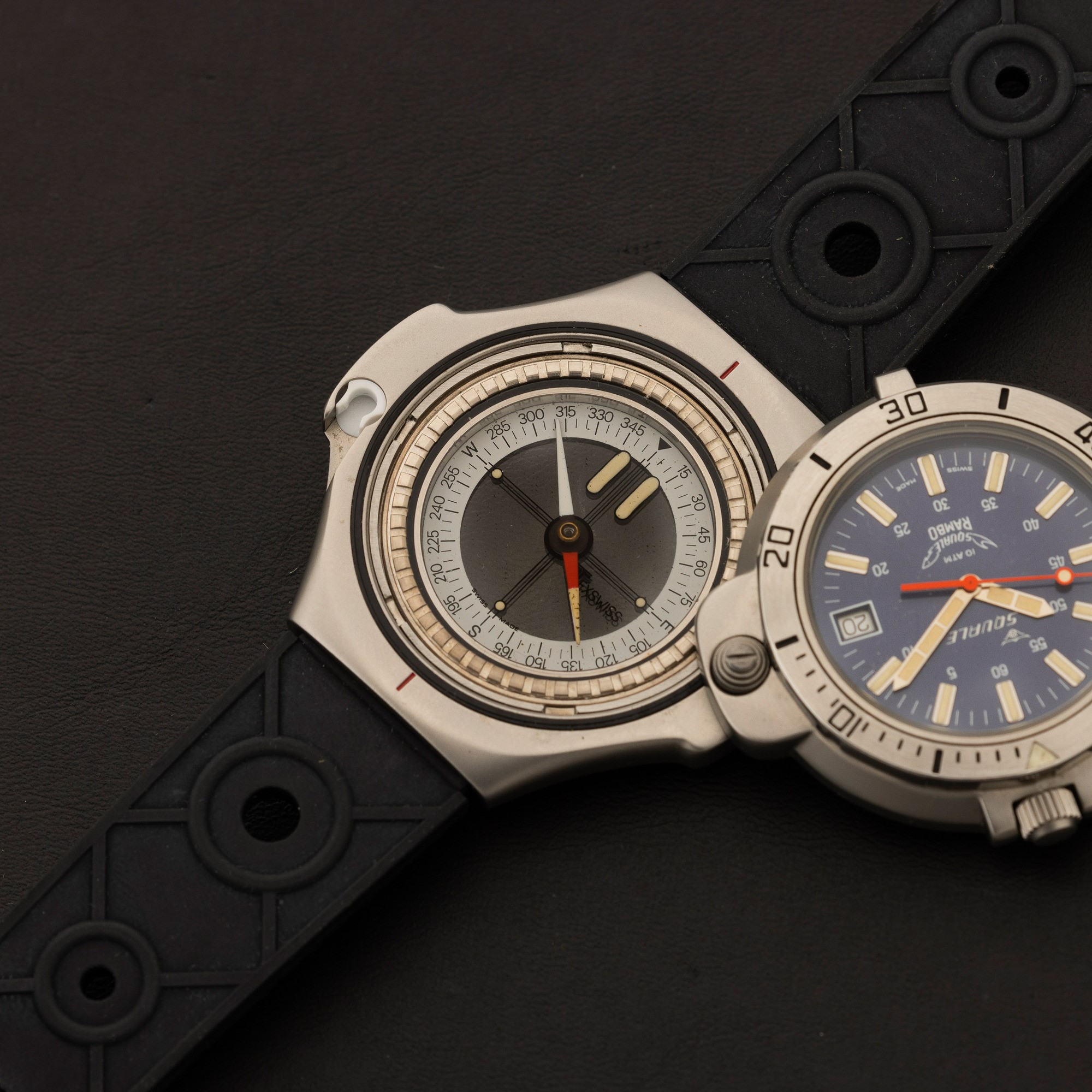 Squale - Rambo in Acciaio Satinato, Movimento al Quarzo, Quadrante Blu con Indici Luminosi e Indi...