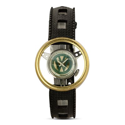 Inusuale Orologio "driver" a Forma di Volante con Logo della Volkswagen, Carica Manuale e Cinturi...