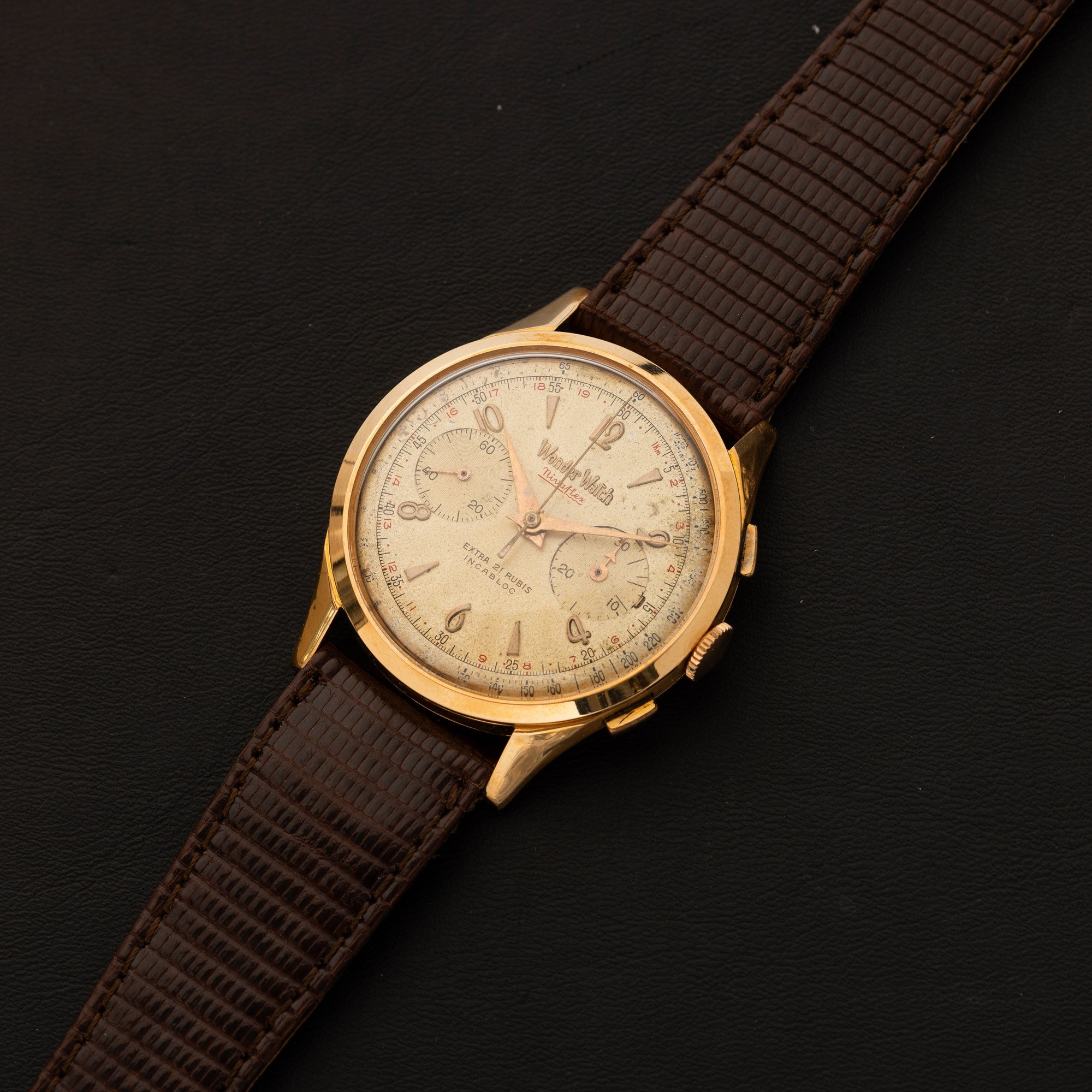 Wyler Vetta - Cronografo in Oro Rosa 18k Carica Manuale Due Contatori, Tasti Quadri, Quadrante Gr...