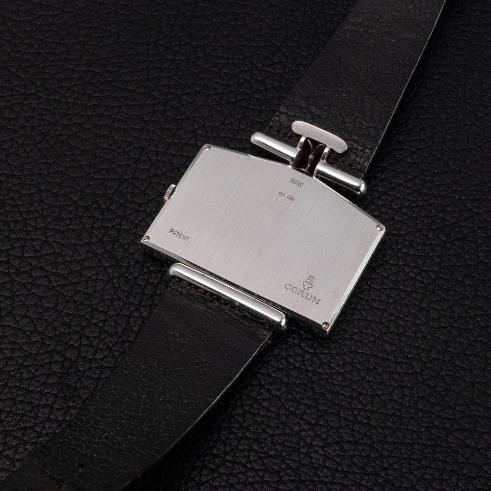 Corum - Stravagante e Prestigioso Orologio di Forma Rolls Royce in Oro Bianco 18k, Quadrante a Mo...