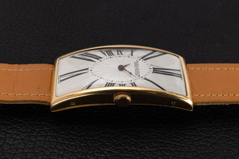 Jaeger-lecoultre - Affascinante Tank Allongè in Oro Giallo 18k, Quadrante Argentè con Lavorazione...