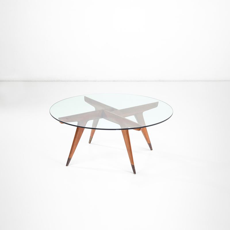 Gio Ponti : Tavolo basso in legno con piano in cristallo.  - Asta Fine Design - Cambi Casa d'Aste