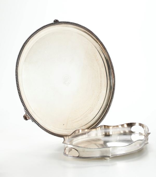 Grande salver e vassoio traforato in metallo