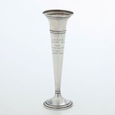 Vaso. Manifattura Statunitense del XX Secolo. Iscrizione Incisa (base Appesantita)