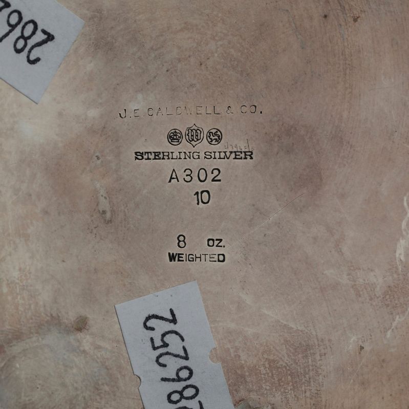 Vaso. Usa, XIX-XX Secolo. Argentiere Y.e. Caldwell & Co, Philadelphia