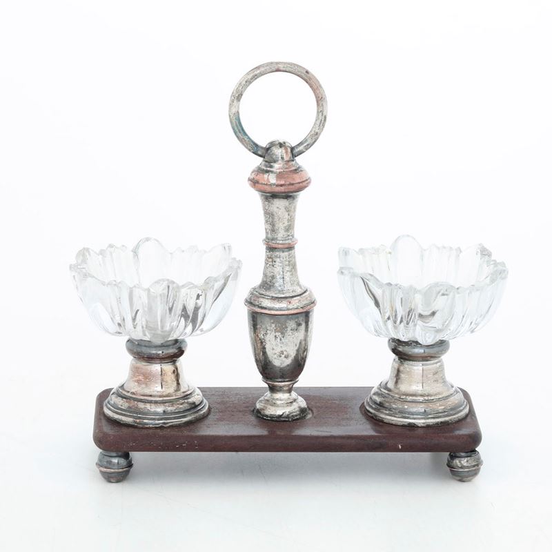 Saliera. Italia, XIX secolo  - Auction Silverware - Cambi Casa d'Aste