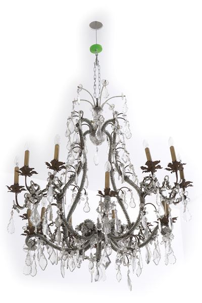 Lampadario in Metallo e Cristalli. XIX Secolo