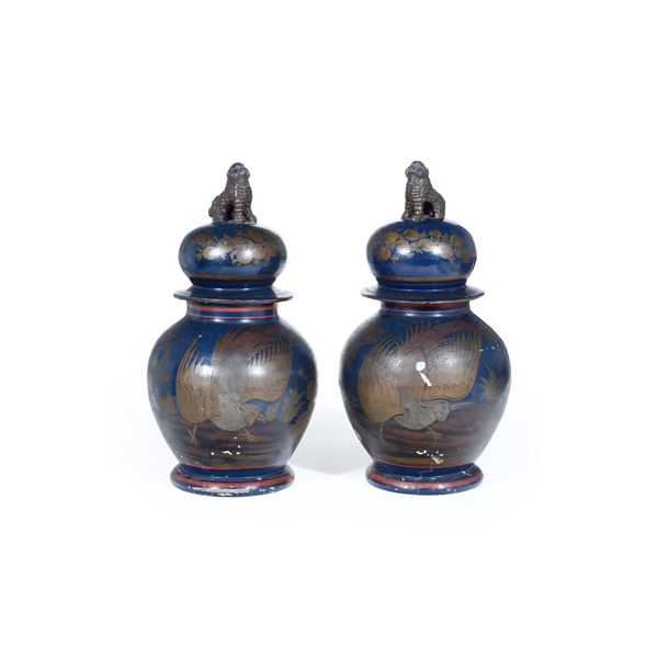 Coppia di potiches.  Cina (?), XX secolo.