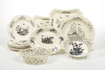 Quattordici Pezzi da un Servizio.inghilterra. Manifattura Wedgwood, Verso la Fine del XIX Secolo....