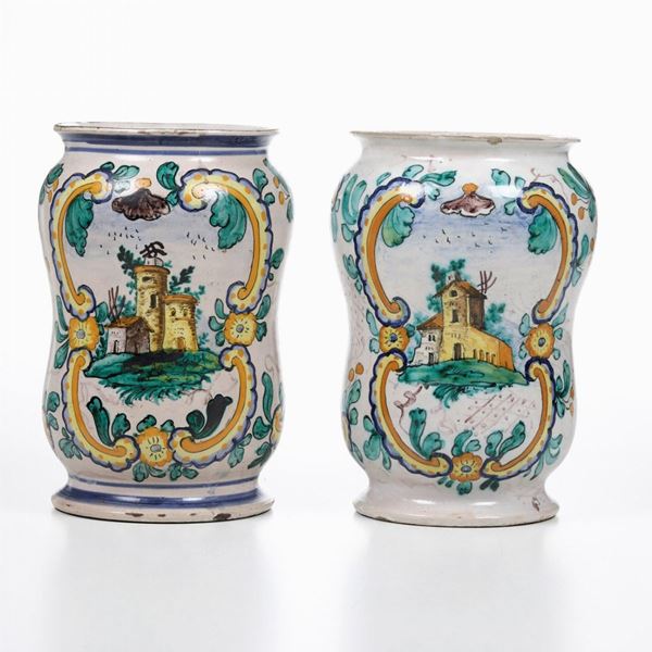Coppia di albarelli datati 1742-43. Campania, XX secolo.