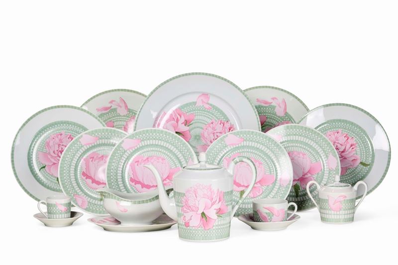 Servizio da tavola “Les Pivoines” Francia, Manifattura di Limoges, per Hermès Paris, verso la fine del XX secolo  - Asta L'Art de la Table - Cambi Casa d'Aste