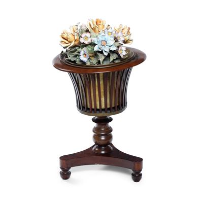 Portafiori Biedermeier in Legno con Fiori in Ceramica. XIX Secolo