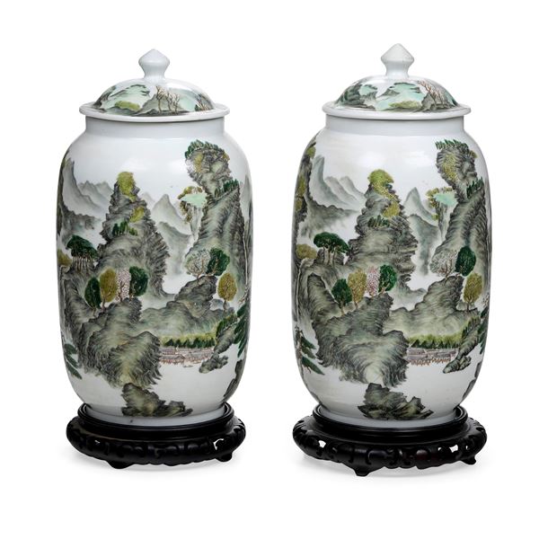 Coppia di vasi con coperchio a paesaggi, Cina, Repubblica, XX secolo