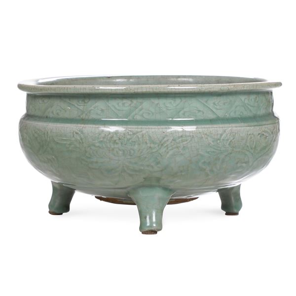 Grande incensiere porcellana celadon, Cina, Dinastia Ming (1368-1644)