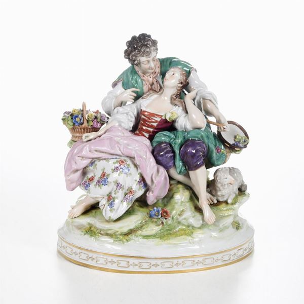 Gruppo con scena di innamorati. Germania, Turingia, Manifattura di Rudolstadt, XX secolo.