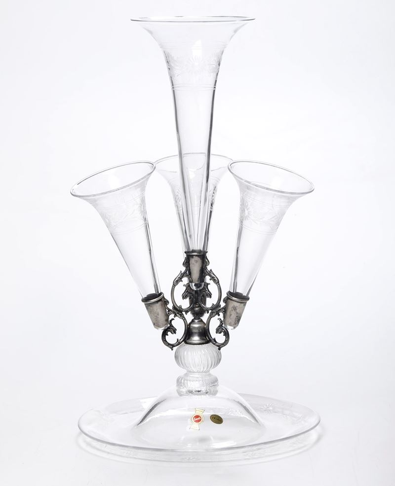 Vaso Portafiori. Probabilmente Inghilterra, inizio del XX secolo.   - Asta Ceramiche e vetri  - Cambi Casa d'Aste