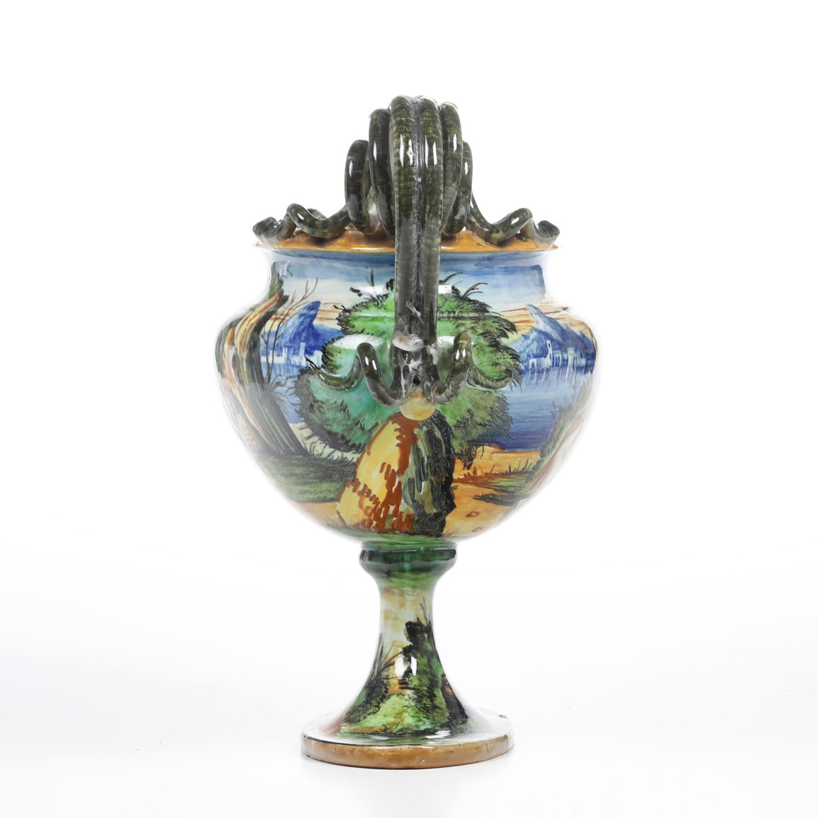 Vaso Raffigurante la Giovane Erato e un Amorino.pesaro, Manifattura Molaroni, 1908-1920.