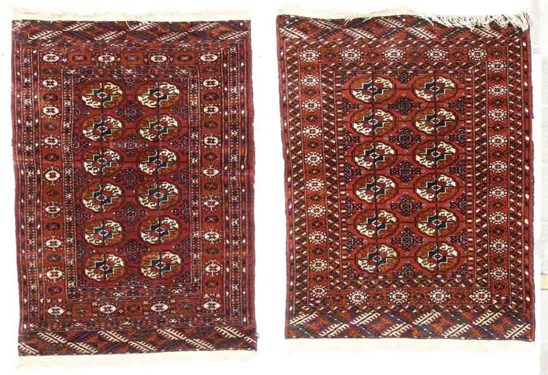 Coppia di tappeti est Turkestan XX secolo  - Asta Tappeti - Cambi Casa d'Aste