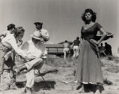 Sophia Loren sul Set del Film "orgoglio e Passione"