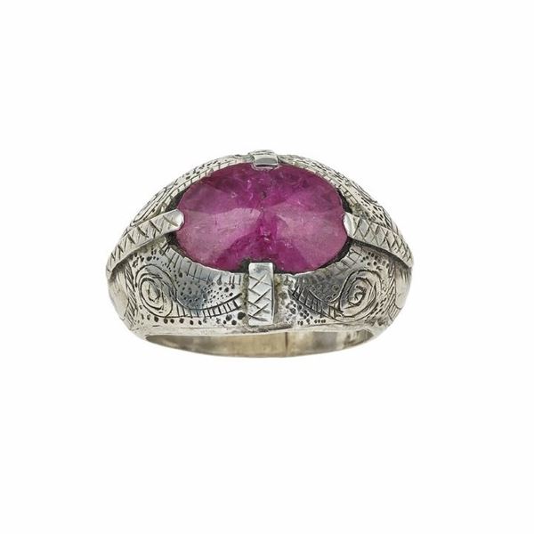 Ring with ruby mounted on silver