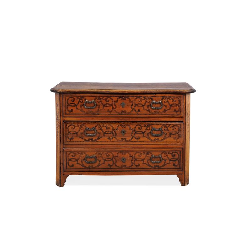 Cassettone. Piemonte, inizio XVIII secolo  - Asta Dimore Italiane - Cambi Casa d'Aste