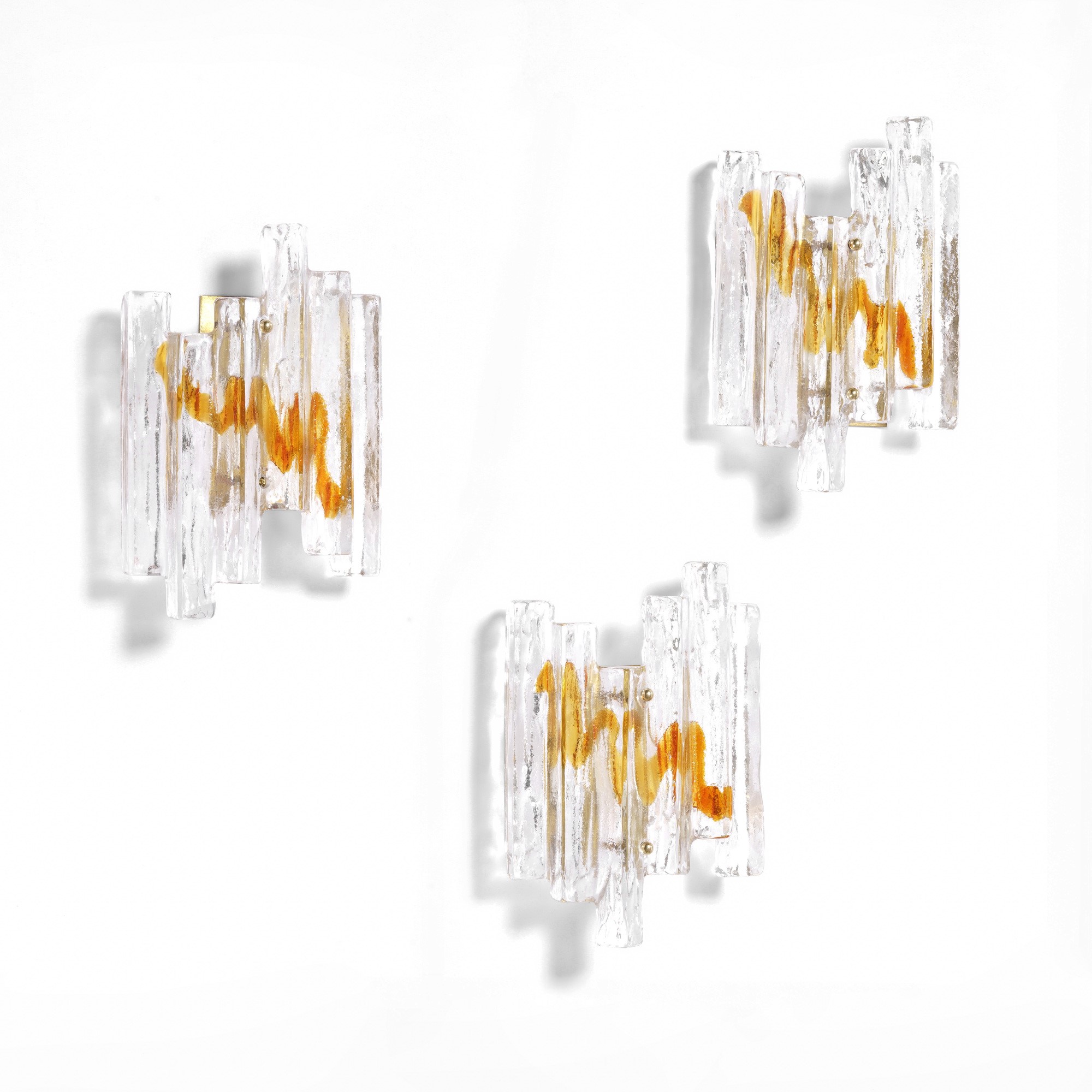 Tre lampade da parete