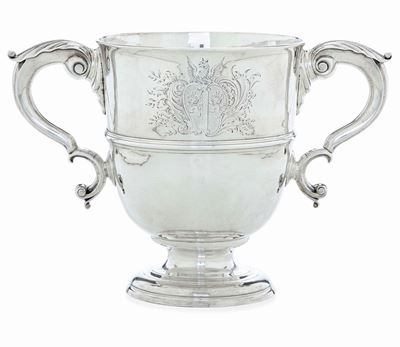 Coppa Biansata. Dublino XVIII Secolo. Marchio Dell'argentiere Rw (non Identificato)