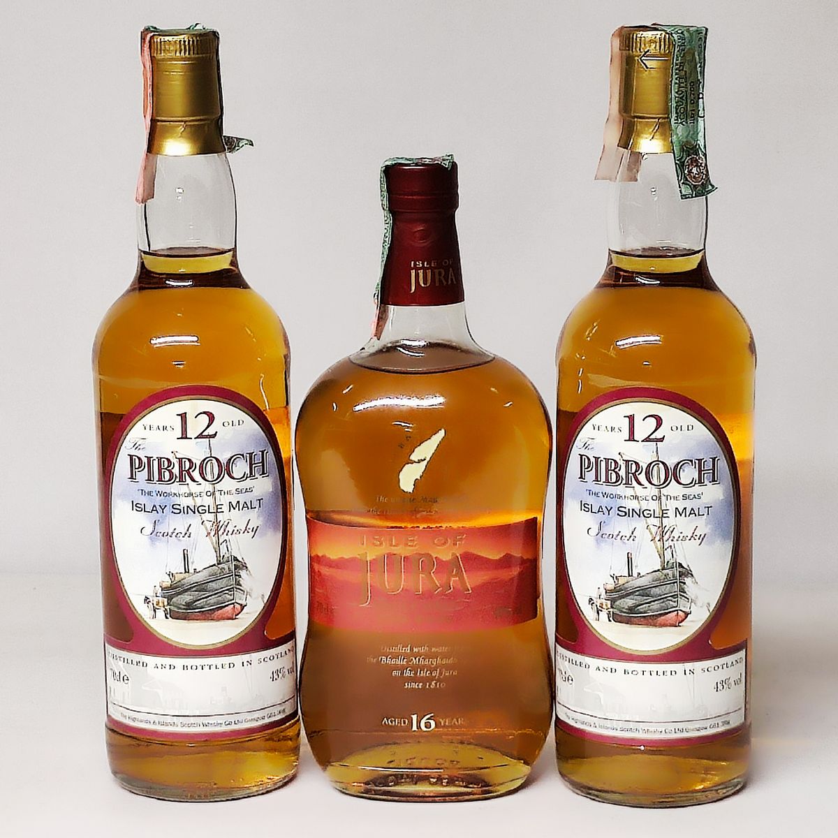 Pibroch 12 Years Old, Jura 16 Years Old, Scoth Whisky