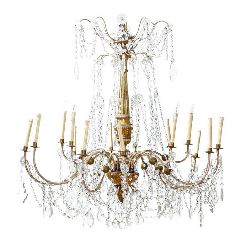 Grande lampadario in legno laccato e dorato. Genova, fine XVIII secolo  - Auction Italian Residences - Cambi Casa d'Aste