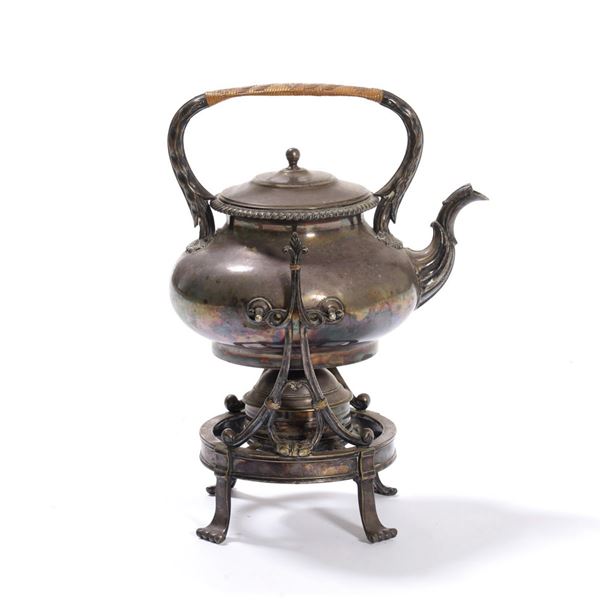 Samovar in metallo