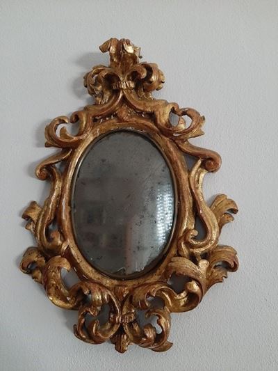 Specchiera in Legno Intagliato e Dorato. XVIII-XIX Secolo