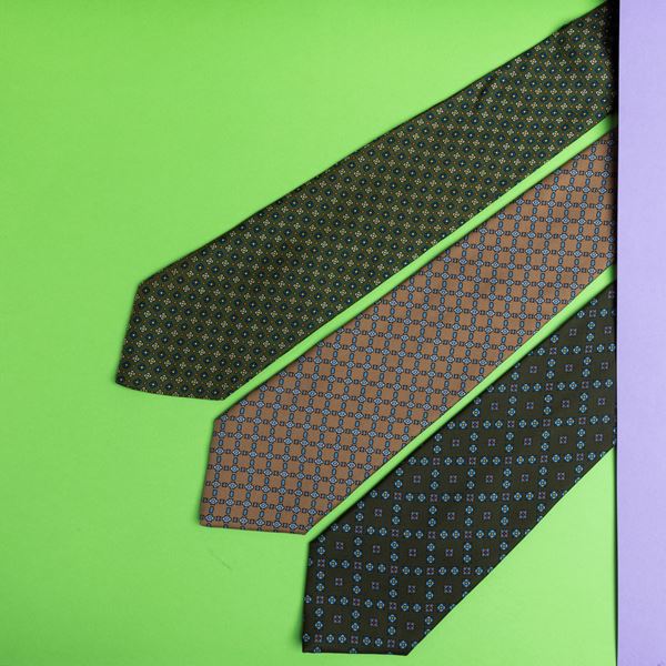Marinella Lotto di 3 cravatte in seta,difetti