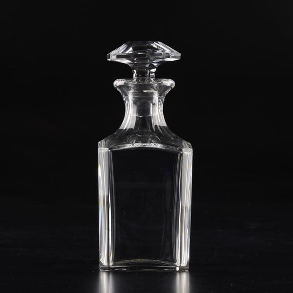 Bottiglia da whisky “Perfection” Francia, Manifattura Baccarat, XX secolo 