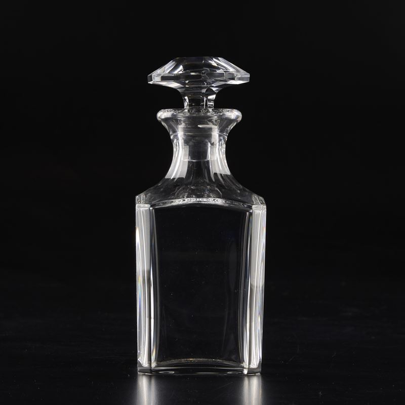 Bottiglia da whisky “Perfection” Francia, Manifattura Baccarat, XX secolo   - Asta L'Art de la Table - Cambi Casa d'Aste