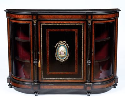 Credenza Napoleone III in Legno Lastronato ed Ebanizzato. XIX Secolo